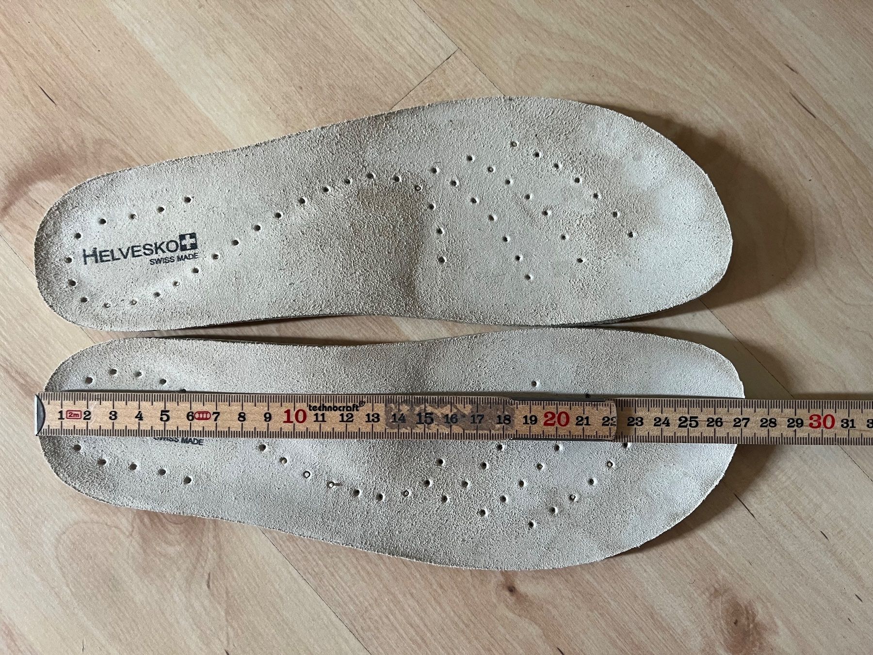 Helvesko Scarpe da donna: Schuh Damen Helvesko Gr 41 – Usato da Schwanden GL venduto da Leemueller 6
