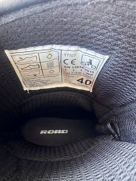 Scarpe da uomo: Motorrad Stiefel Road Gr.40 – Usato da Wiedlisbach venduto da Tomika02 1