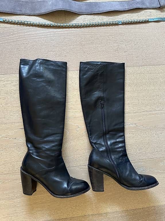 Scarpe da donna: Bottes dries van noten taille 40 – Usato da Genève venduto da m10_t92f