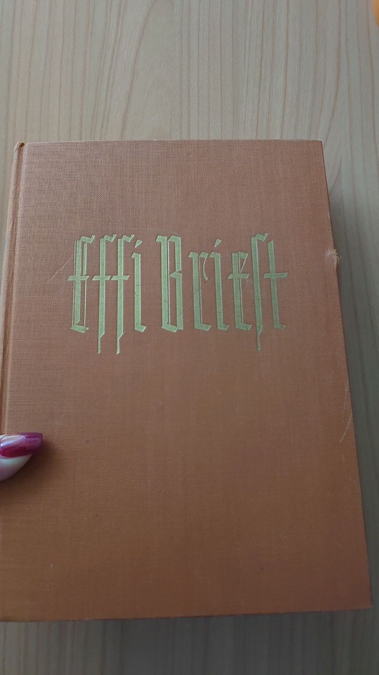 Livres: Effi Briest – D'occasion à Buchs SG par Looni-Maah
