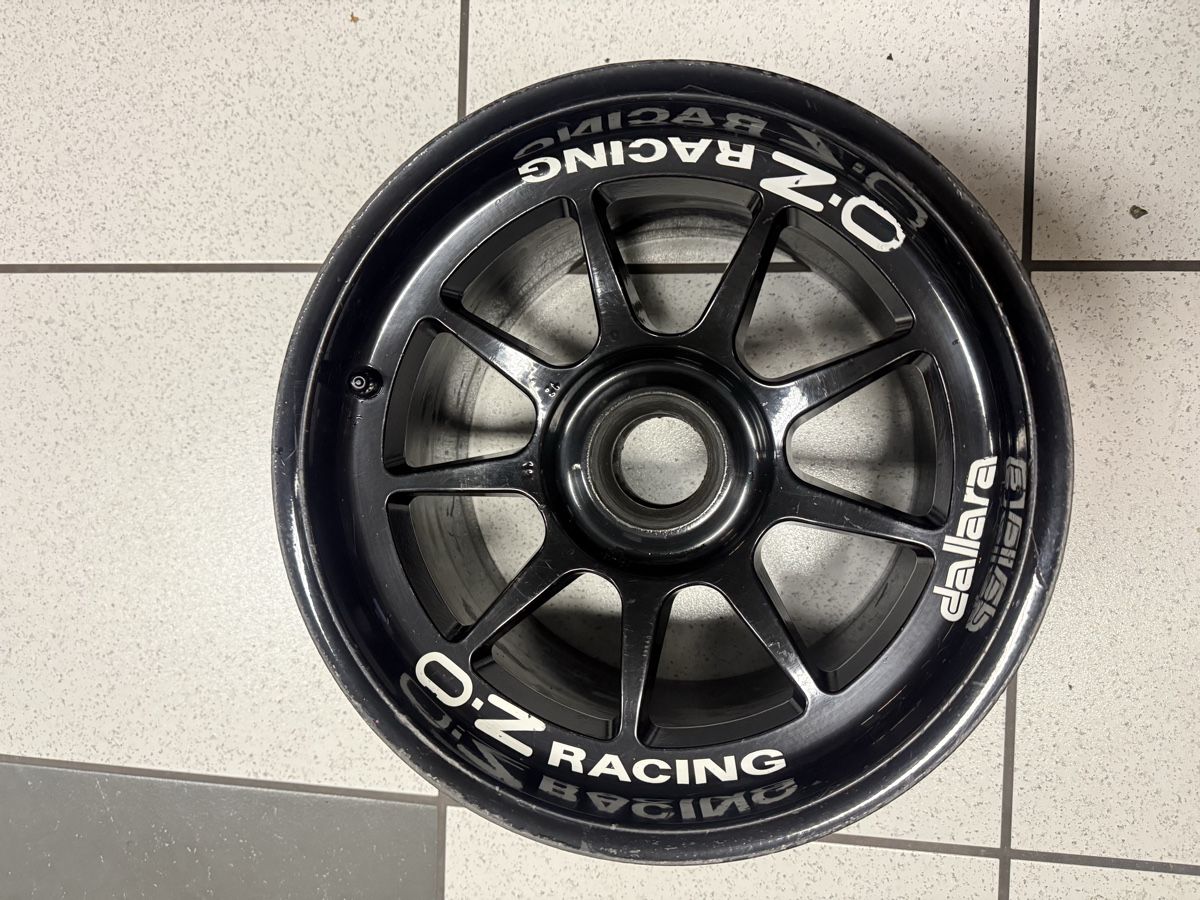 OZ Racing Felgen: OZ felgen formel 2 – Gebraucht aus Goldach von evolutiongsr