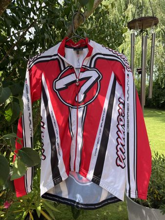 Thömus Windjacke/Windbreaker Gr. XS Bike/Rennvelo
