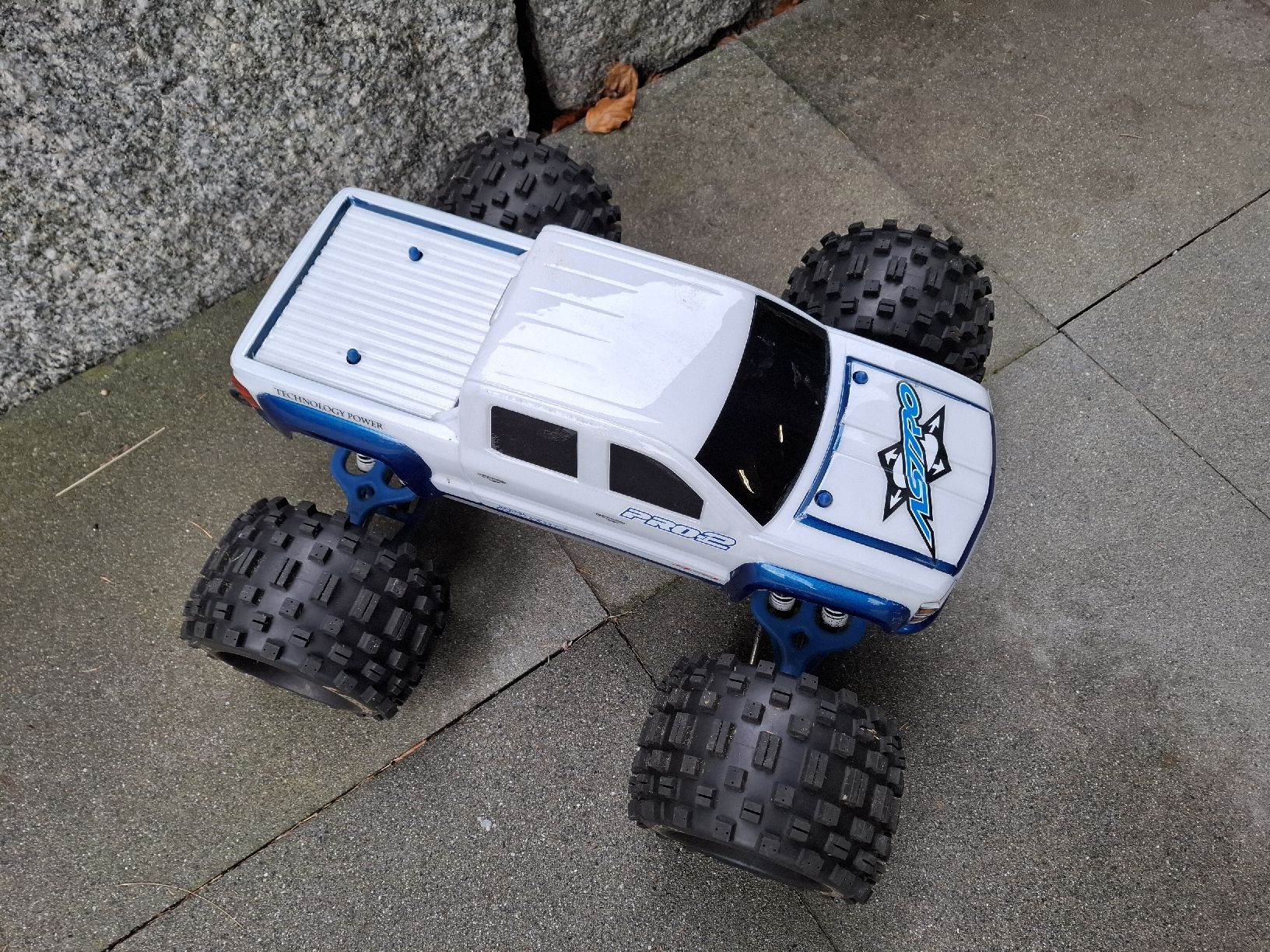 Traxxas RC Modellbau: Traxxas E-Maxx  1:8 – Gebraucht aus Schöftland von Eichboy 3