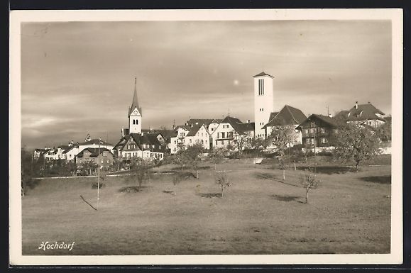 Ansichtskarten: AK Hochdorf, Ortsansicht mit Kirchen – Gebraucht aus Berlin von bartko-reher