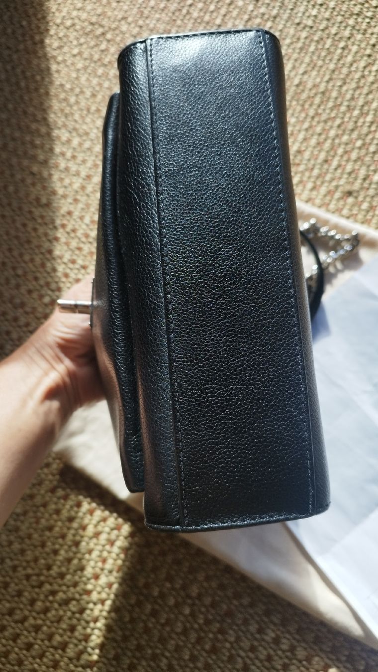Louis Vuitton Borse da donna: Louis Vuitton Lock me BB bag  with invoice  – Usato da Silvaplana venduto da gin_h6nz 7