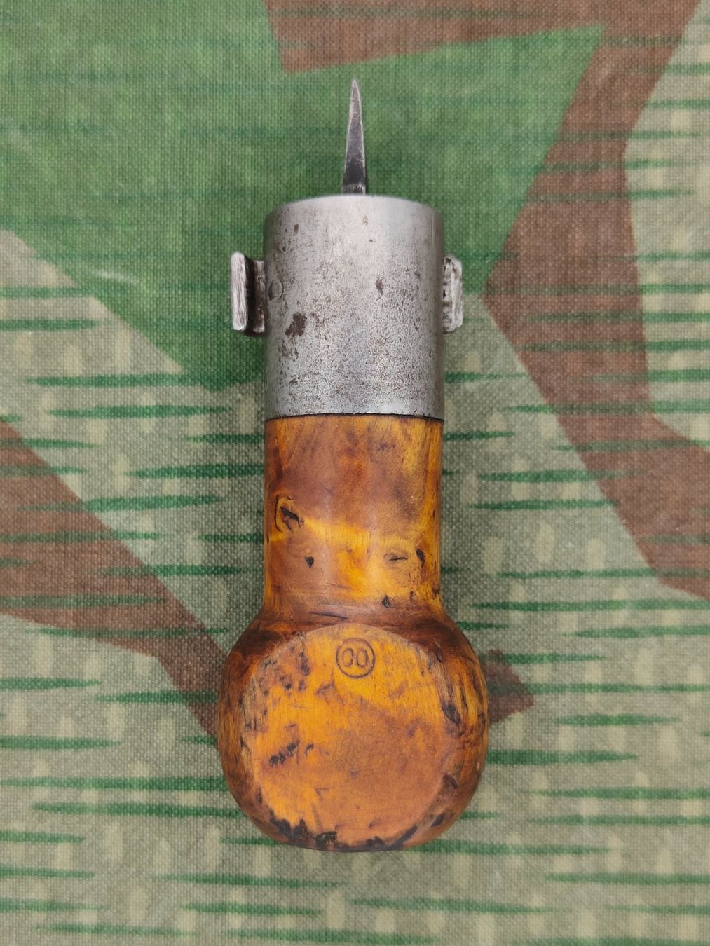 Schweizer Armee Armi bianche:  Schraubenzieher Ord. 1881, Variante 2 – Usato da Bauma venduto da SwissMilitaria 1