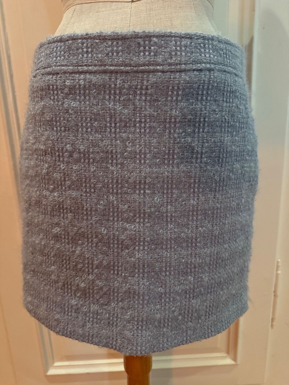 Gucci Röcke: Gucci wool bouclé skirt – Neu und originalverpackt aus Zürich von MagicStuff007
