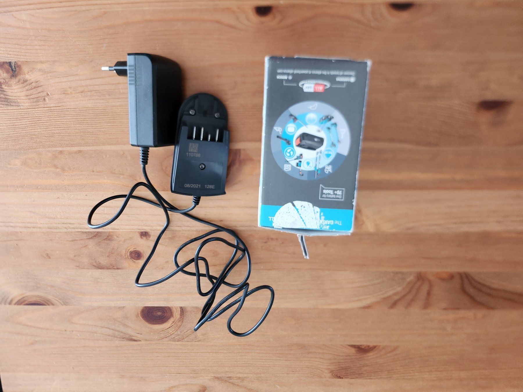 Gardena Caricatori & Batterie: Starter-Set P4A PBA 18V/45 + AL 1810 CV – Usato da Wilen bei Wollerau venduto da ann_5wdx 7