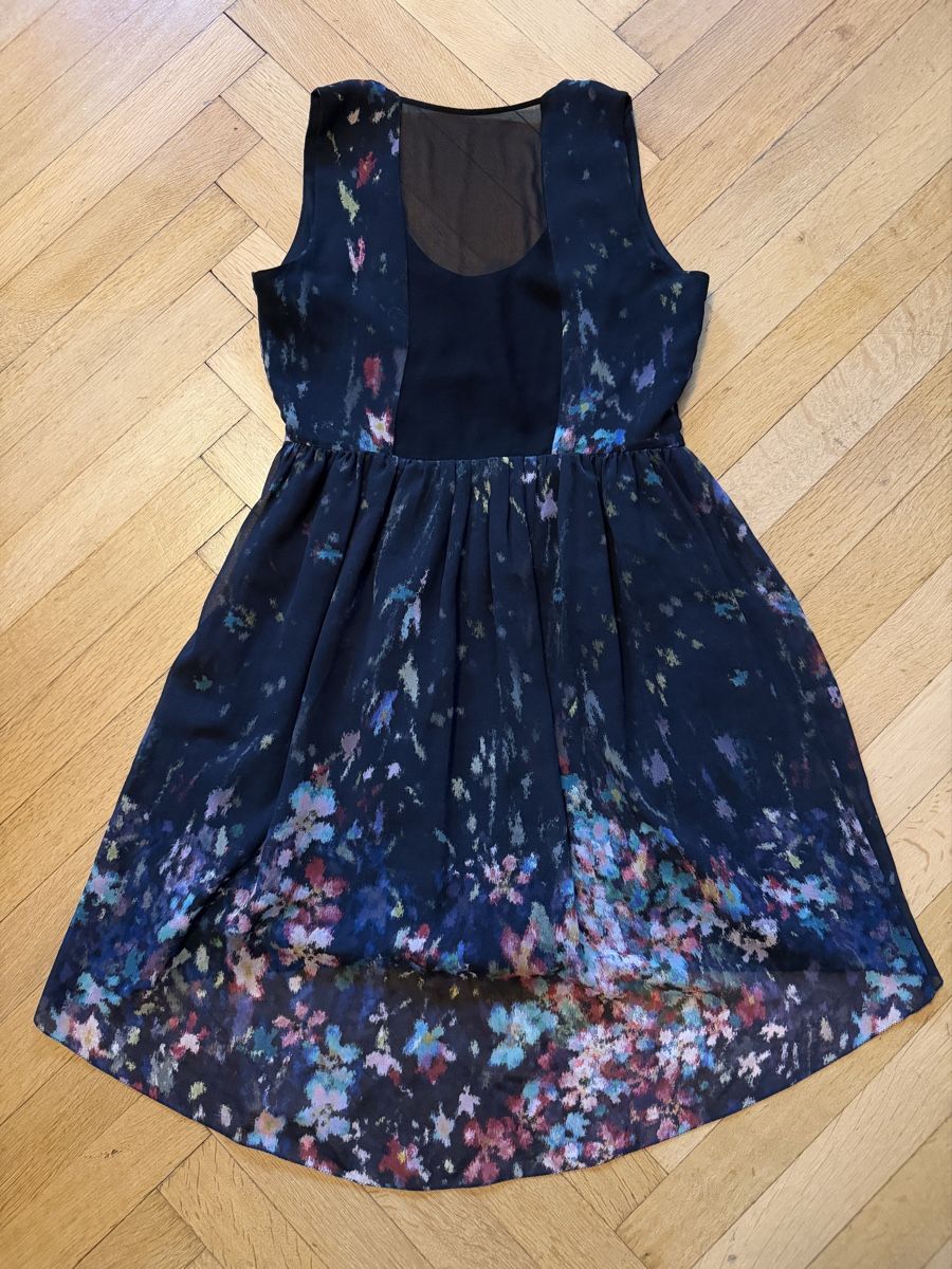 Zara Kleider: Robe Zara Imprimé Fleuri, taille M – Gebraucht aus Lausanne von Stephaniesdressing 7