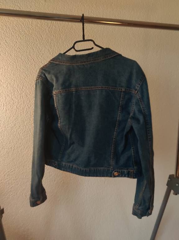 Giacche: Veste en jeans Pull and Bear taille M – Usato da Fribourg venduto da cou_v62j 1