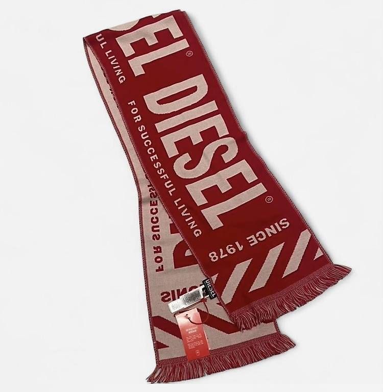 Diesel Foulard & Sciarpe: Diesel Schal  - Neu mit Etikett – Usato da Watt venduto da Ene.kro