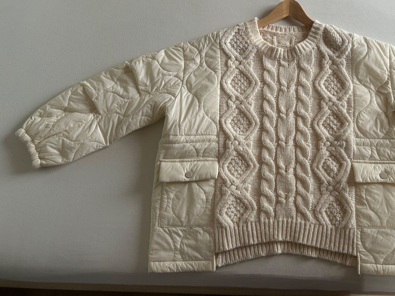 Maglioni & Felpe: ganz spezieller Winterpullover – Usato da Aeschiried venduto da Ipingu 3