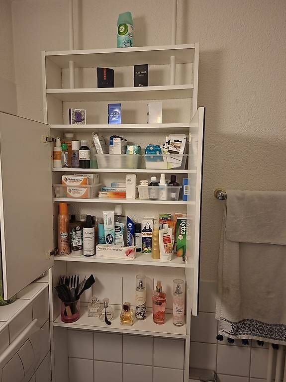 Armadietti a specchio: Badezimmer-Schrank – Usato da Zürich venduto da swi_2l72