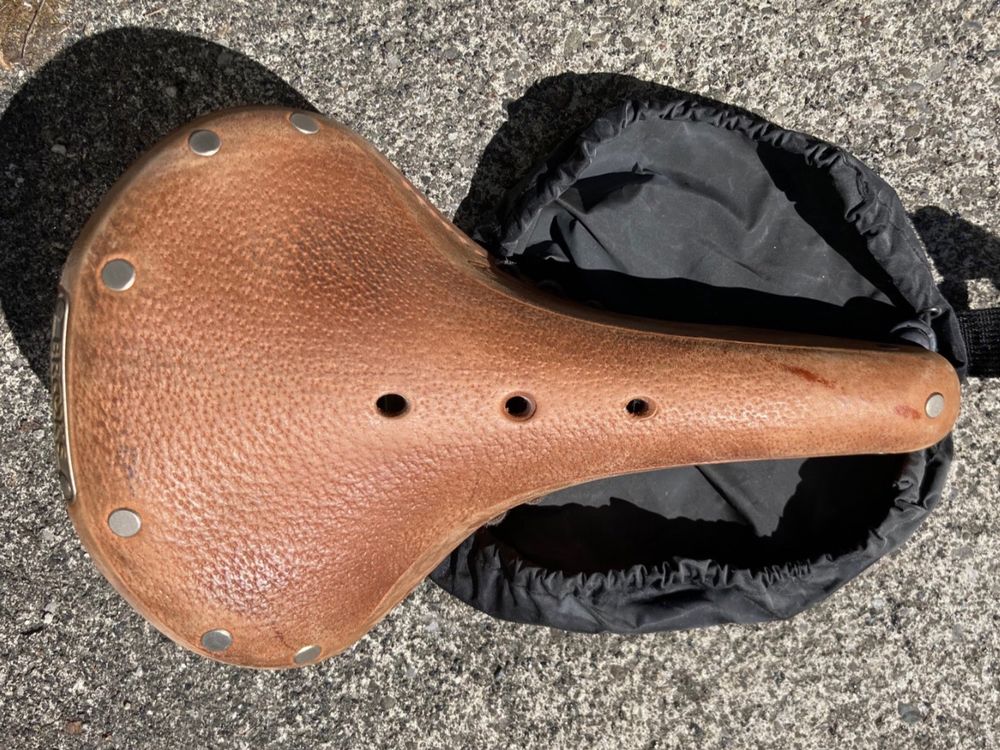 Brooks Pièces détachées: Fahrrad Sattel BROOKS – Neuf (Voir description) à Kirchberg BE par Ryo16
