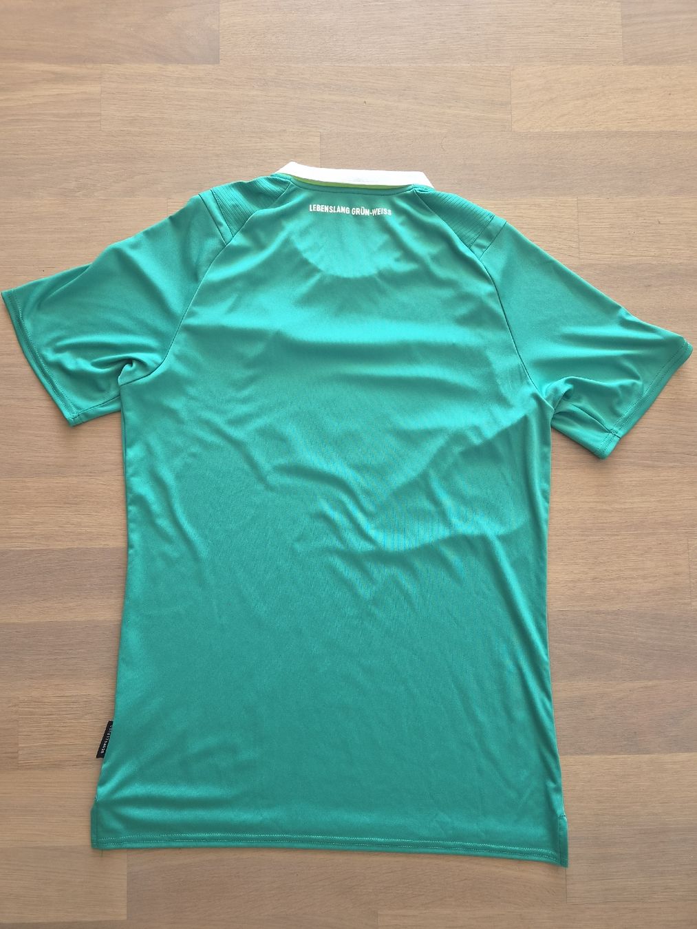 Hummel Canottiere & Pantaloni: Werder Bremen Trikot - Grösse M – Usato da Winterthur venduto da MagicRob 1