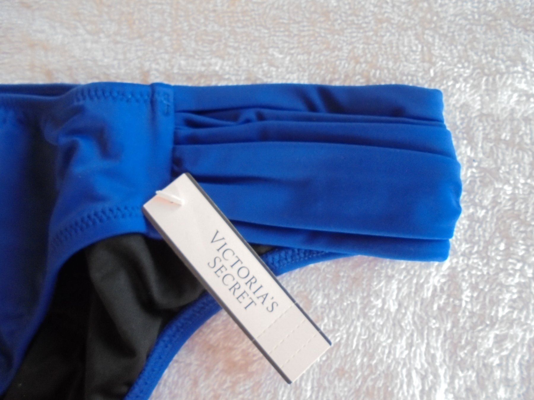 Victoria's Secret Costumi da bagno & Bikini: VICTORIA'S SECRET BIKINI-HOSE GRÖSSE M – Nuovo e nell'imballaggio originale da Aarau Rohr venduto da PinkSchwein 1