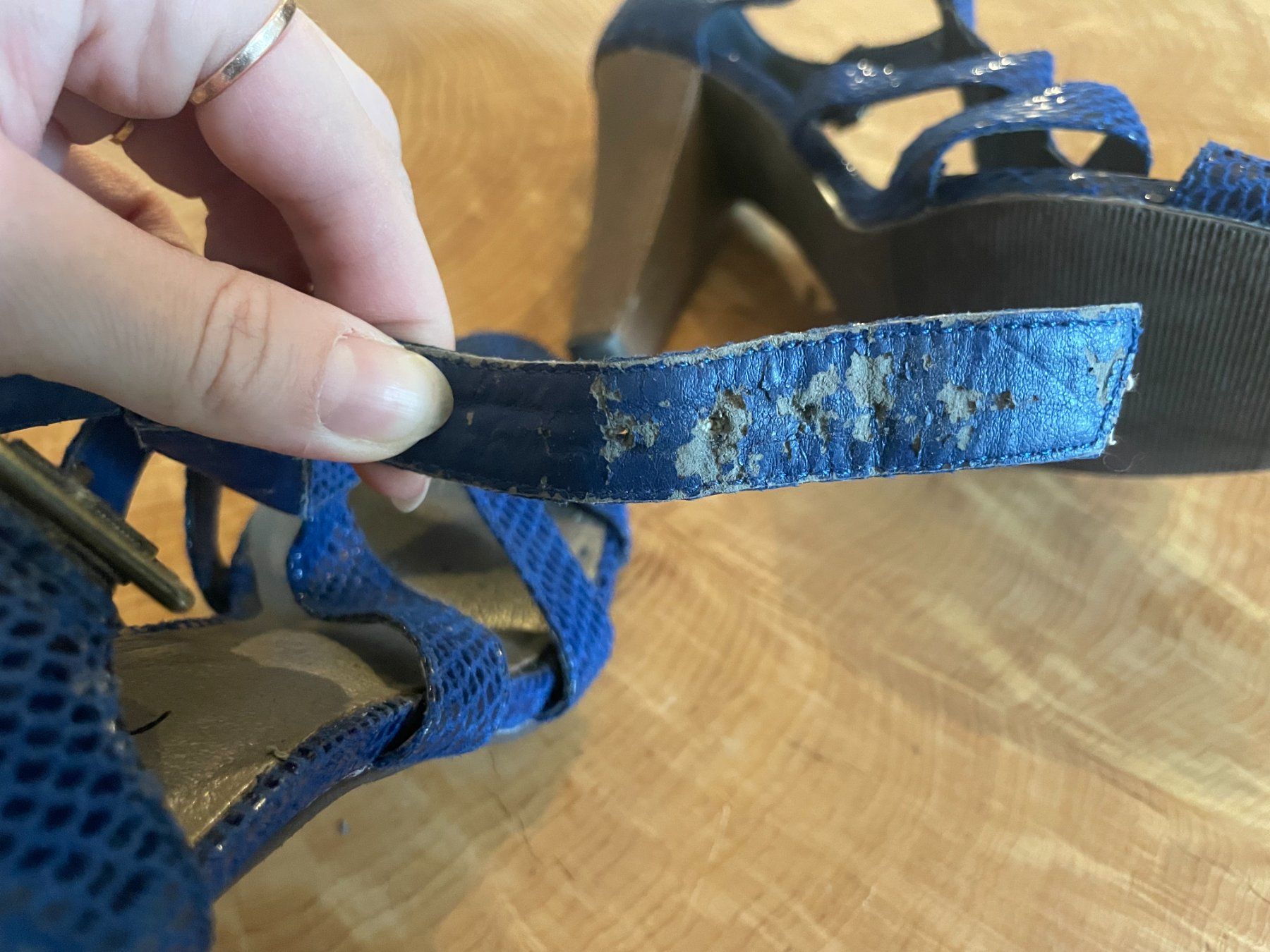 La Redoute Scarpe da donna: Sandales à talon bleu python | Absatzsandalen Gr. 38/39 – Usato da Zürich venduto da AnnaSa 4