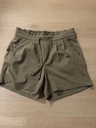 Damen Shorts von Only JDY Grösse M