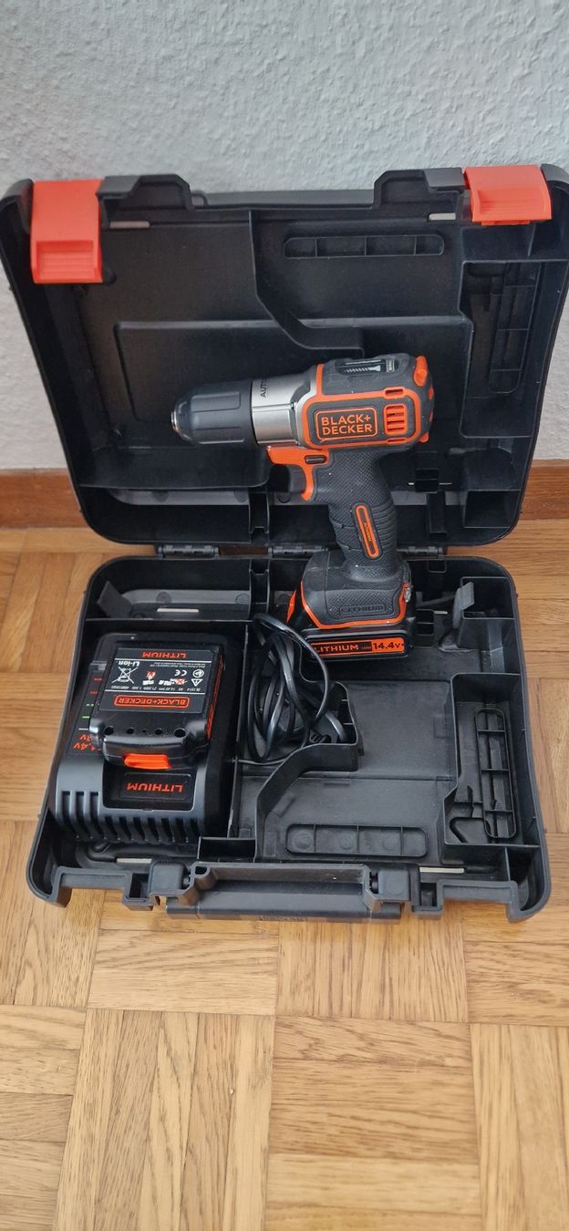 Perceuses: Black+Decker neuwertigen – D'occasion à basel par oen25kze 1