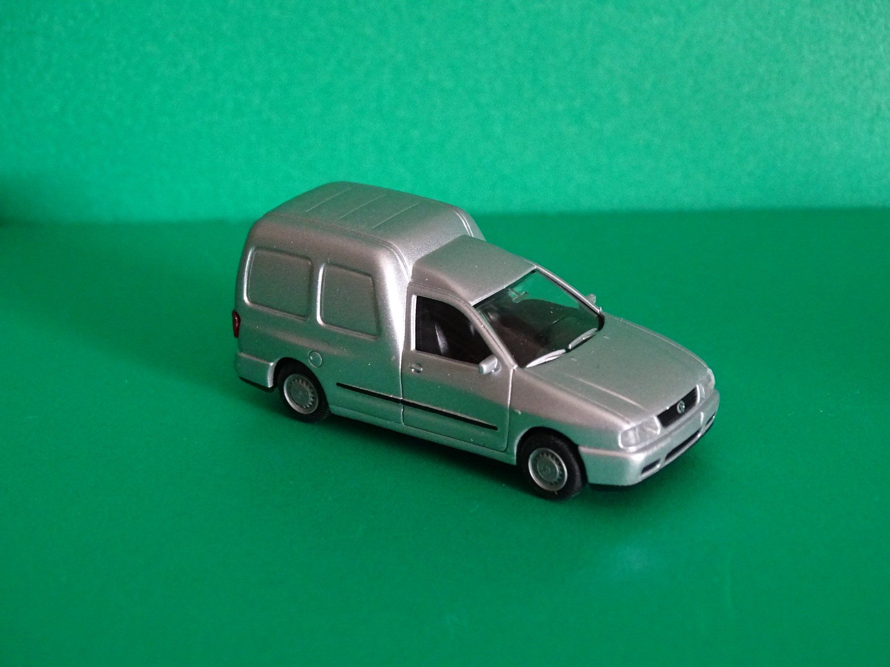 Rietze Modellautos: VW Caddy von Rietze 1/87 – Neu (gemäss Beschreibung) aus Bretzwil von Meex 1