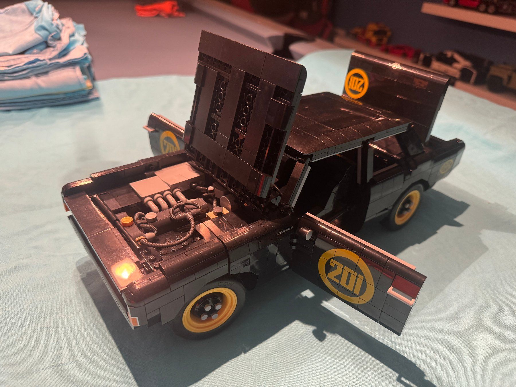 Cobi Baukästen: Cobi Opel Record C - Schwarze Witwe – Gebraucht aus Oekingen von Evo76 2