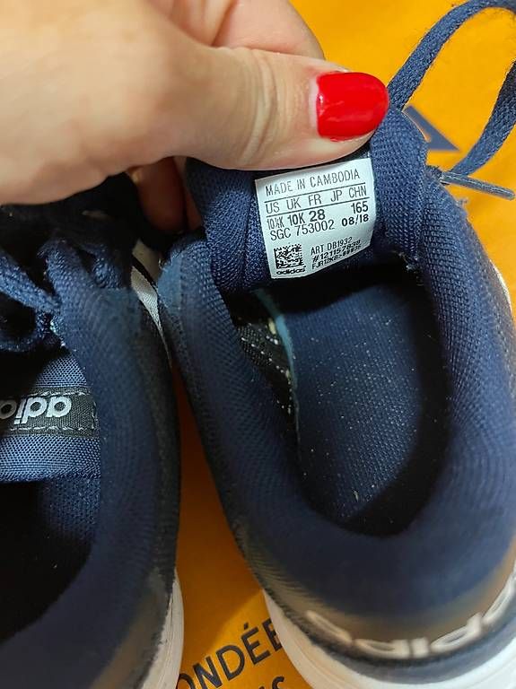 Scarpe per ragazzi: Adidas Schuhe Gr 28 – Usato da Menzingen venduto da lua123 2