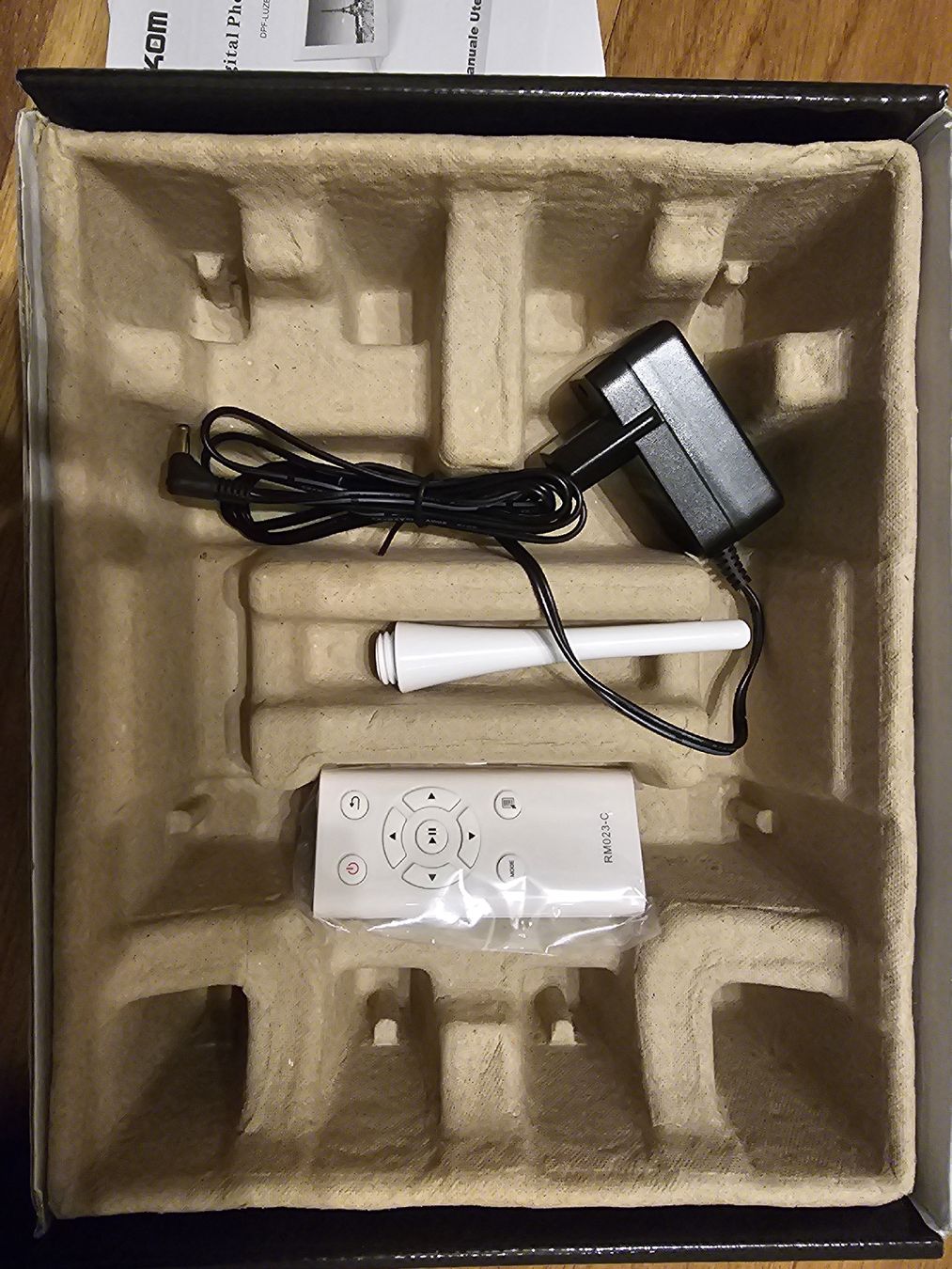 Cornici: Digitalerbilderrahmen Dikom Photo Frame neu – Nuovo e nell'imballaggio originale da Stachen venduto da bKrrrrr512 1
