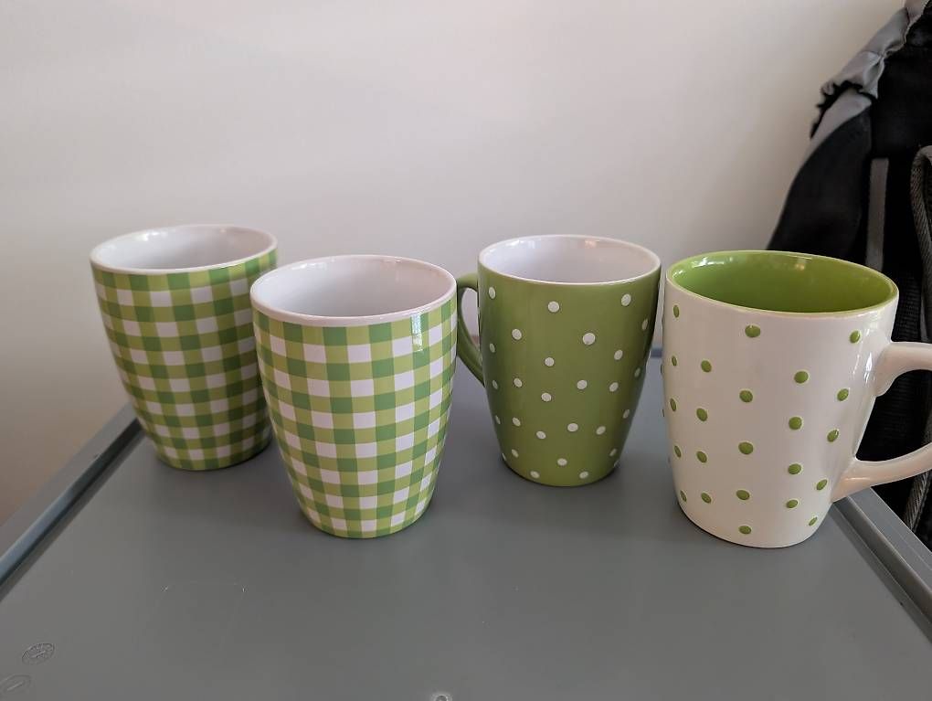 Tasses: Tassen Set – D'occasion à Zürich par tut_8y8f