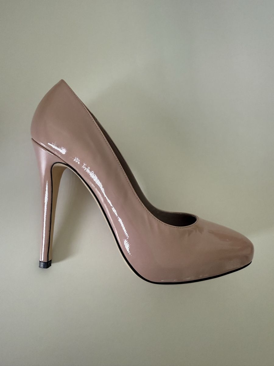 Coccinelle Damenschuhe: Pumps von Coccinelle – Neu und originalverpackt aus Lohn-Ammannsegg von nde_tx52 2