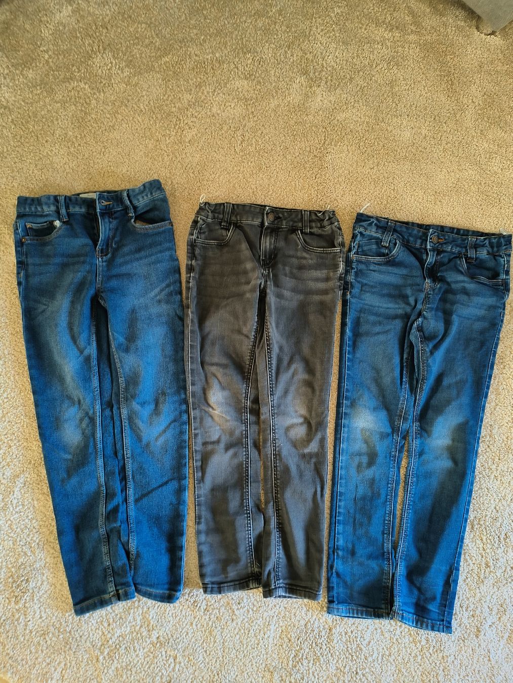 Pantaloni: Jeanspaket in Gr. 140 – Usato da Gelterkinden venduto da ram_5vkp