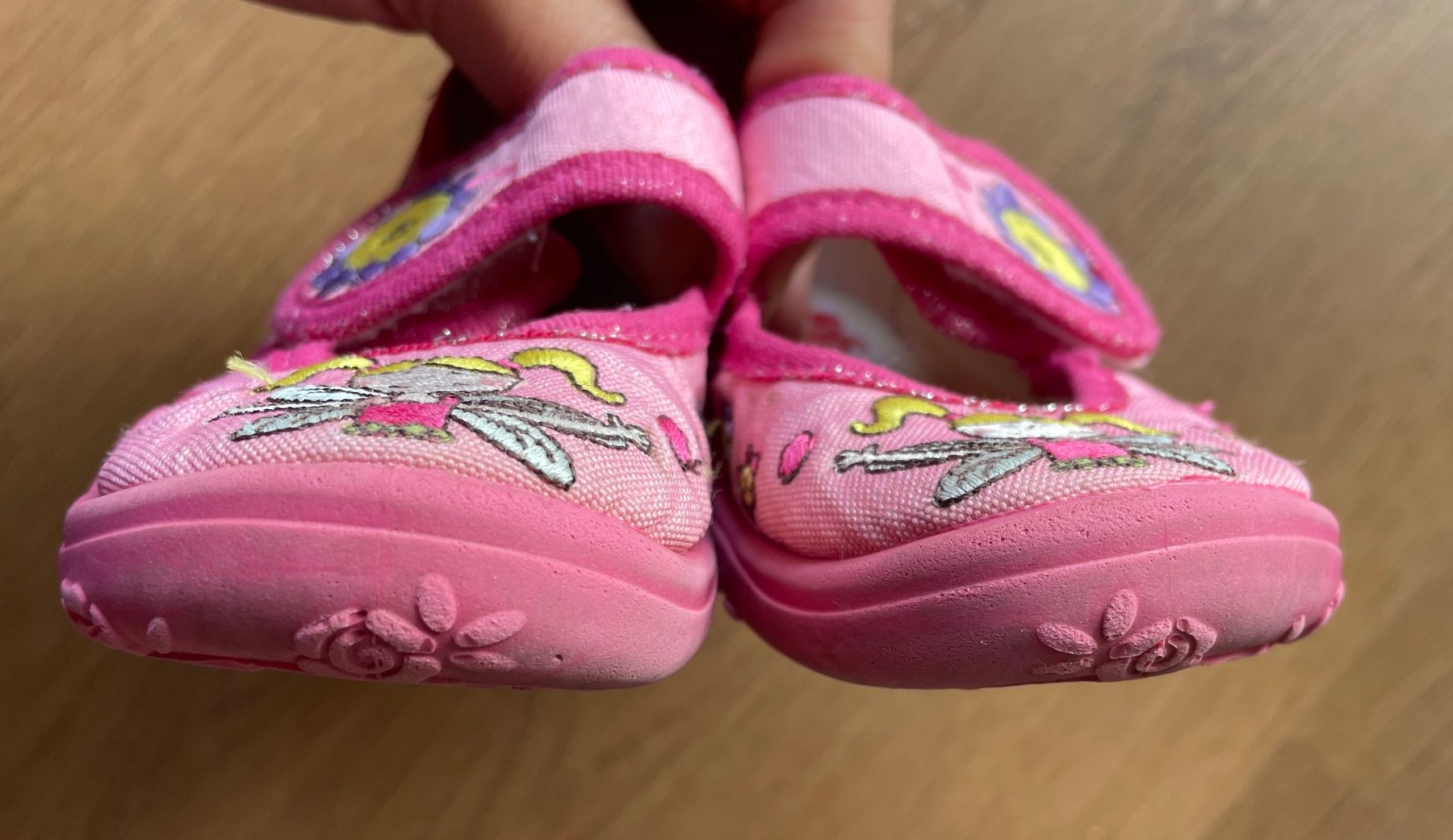 Elefanten Scarpe per ragazze: Finken/ Hausschuhe Elefanten rosa, Gr. 24 – Usato da Gümligen venduto da soleil149 3