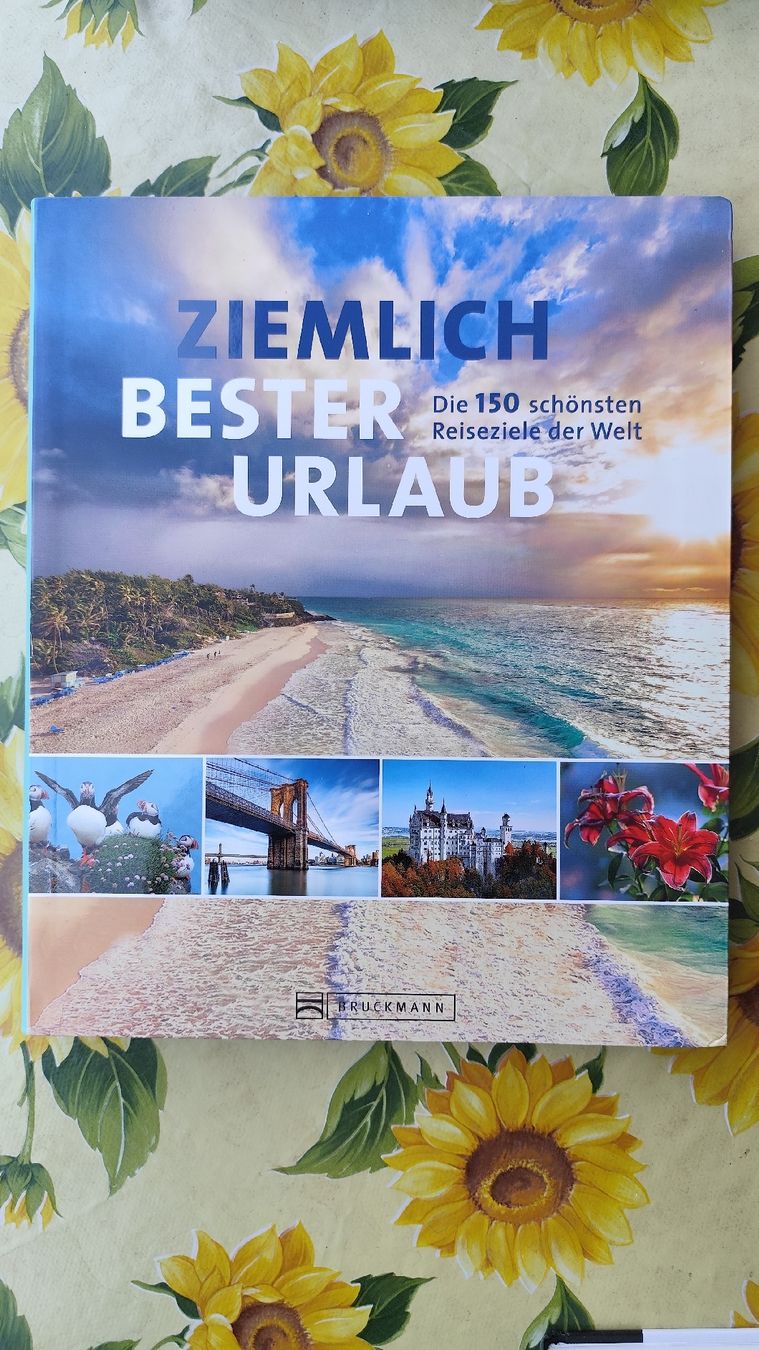 Bücher: Ziemlich bester Urlaub – Gebraucht aus Fehraltorf von Welltea73