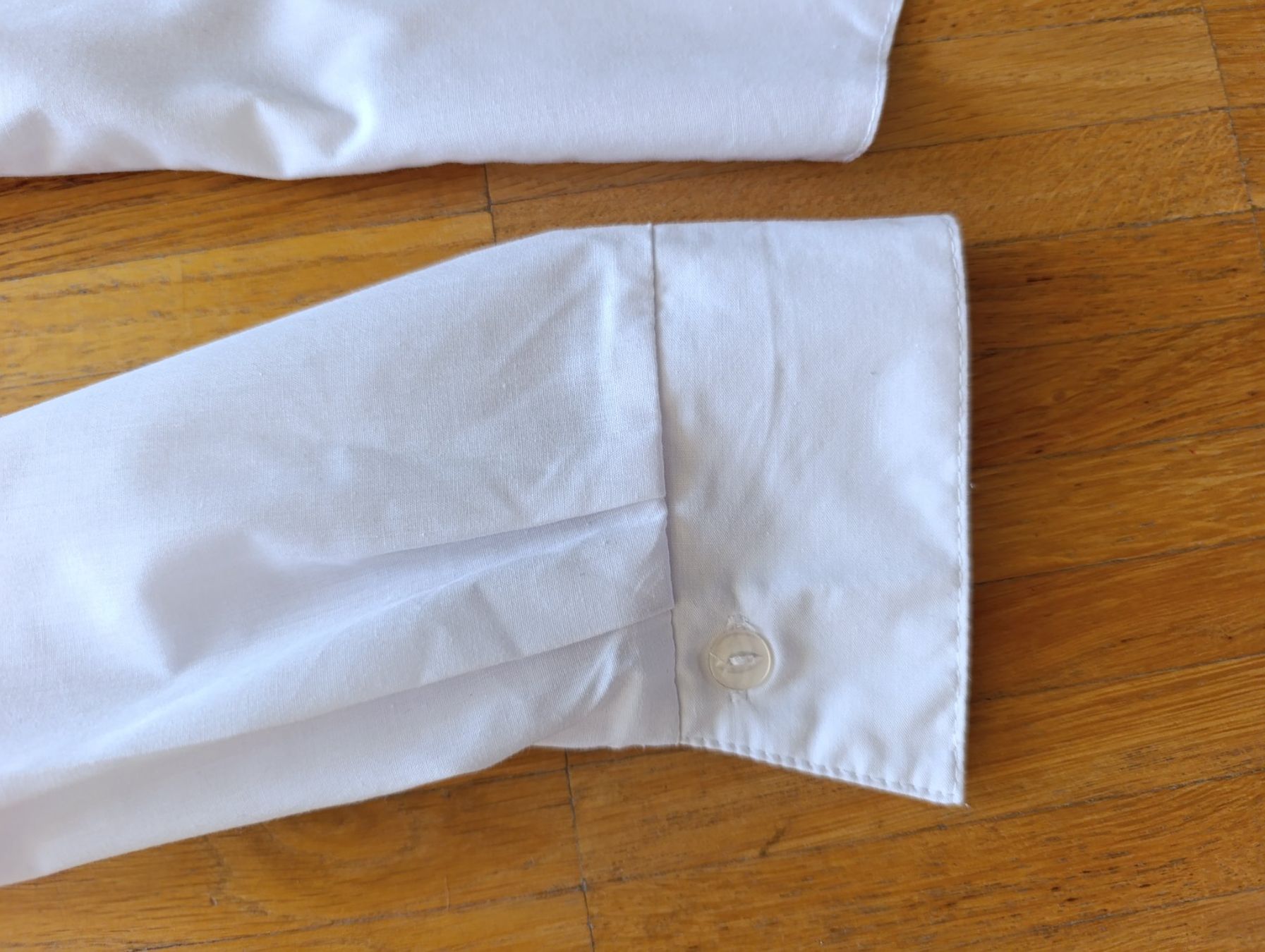 Camicette, T-shirt & Top: Mädchen Weisses Hemd, Gr 134-140 – Usato da Zürich venduto da mir_2kjl 3