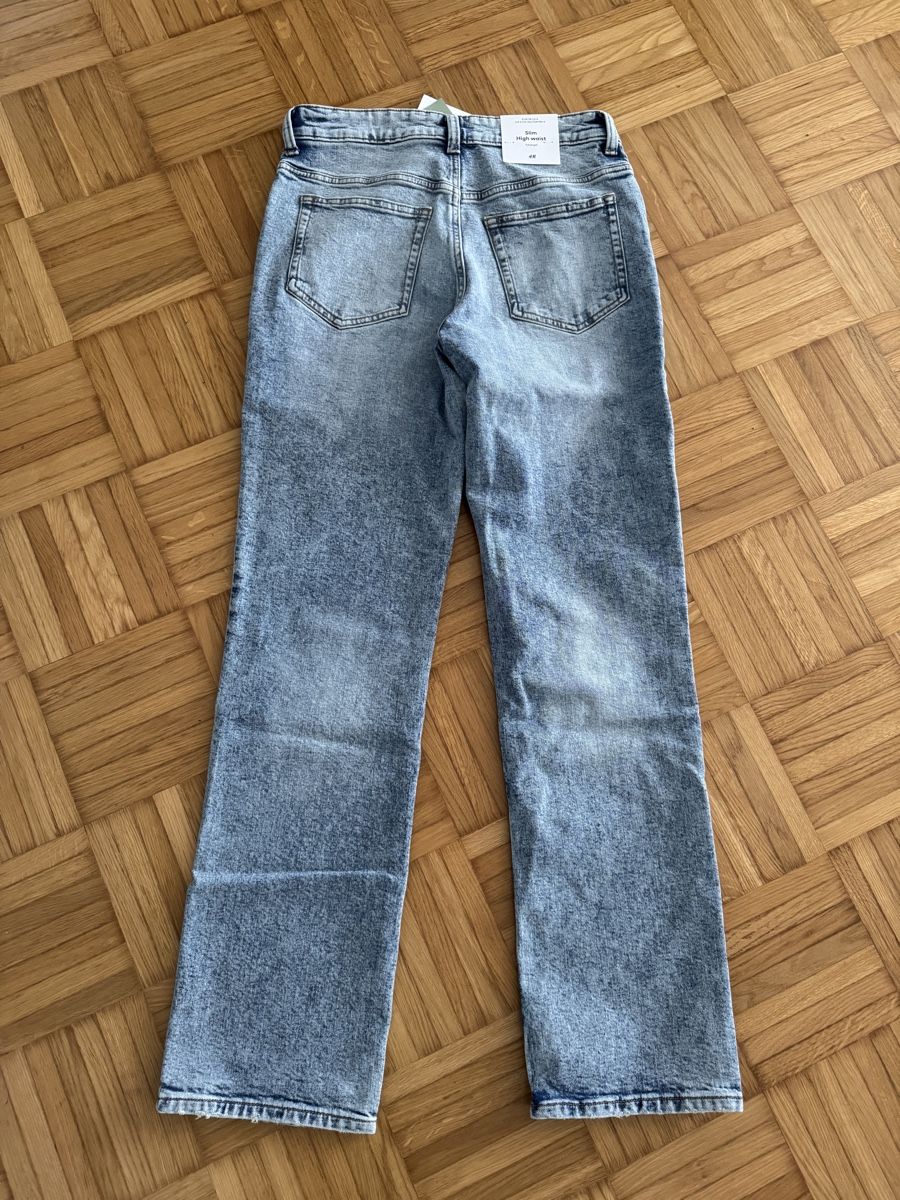 H&M Jeans: H&M Slim High Jeans Gr. 38 – Nuovo e nell'imballaggio originale da Wetzikon ZH venduto da tuna83 4