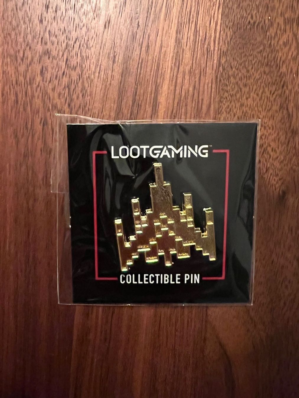 Plaketten & Abzeichen: Galaga Pin NEU – Neu und originalverpackt aus Dübendorf von CellarSeller