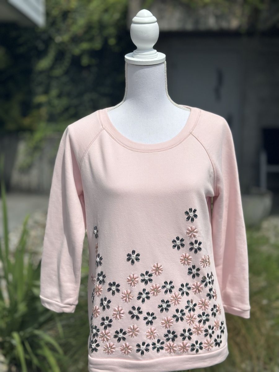 Max Mara Pulls & Sweat-shirts: Pink Beaded Flower Sweater MaxMara Weekend - M Gr. – D'occasion à Zufikon par Modestil365 2