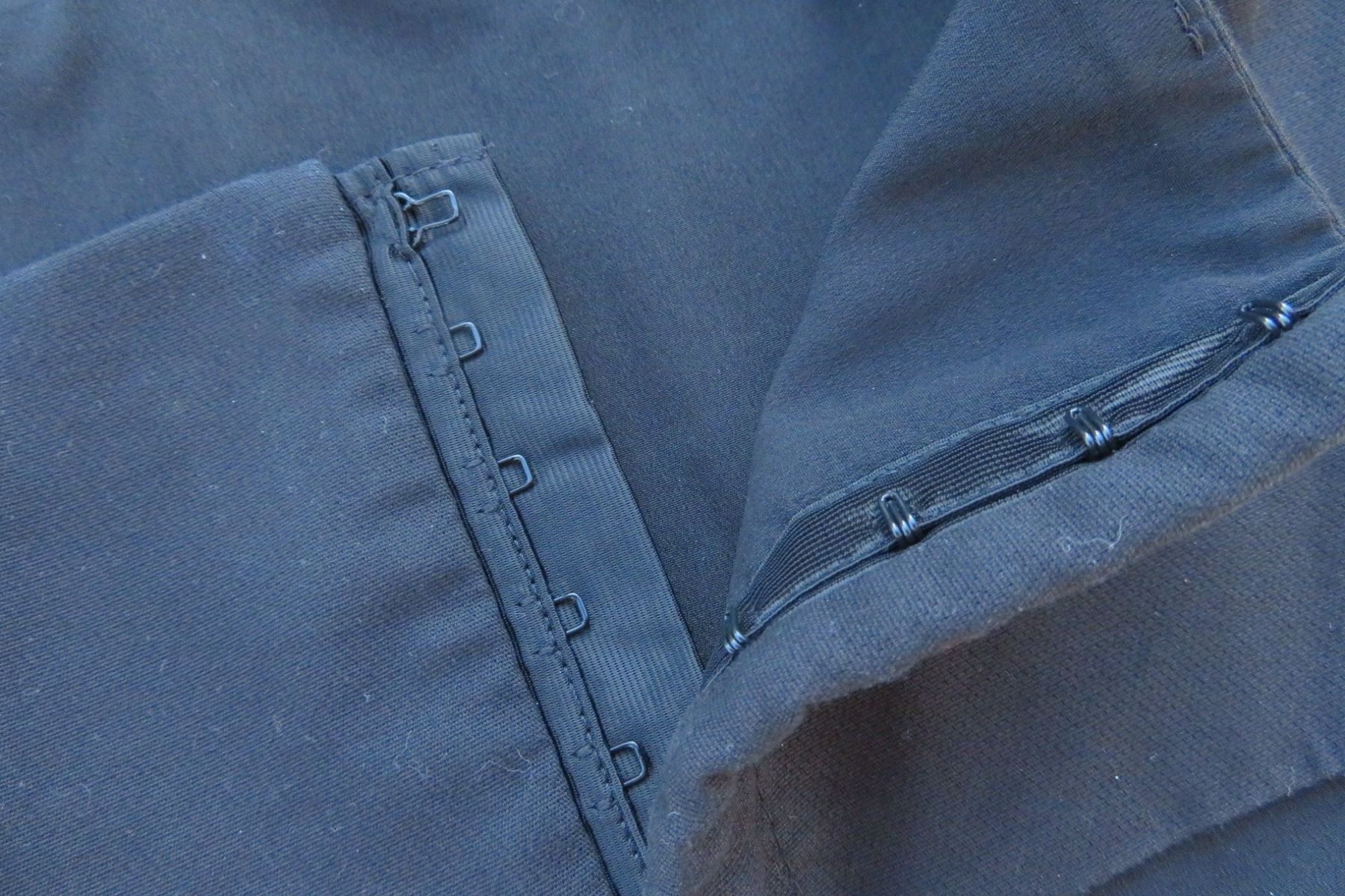 Zara Top: ZARA Bustier-Top   Gr. XS – Nuovo (secondo la descrizione) da Wil ZH venduto da Tamagy 2