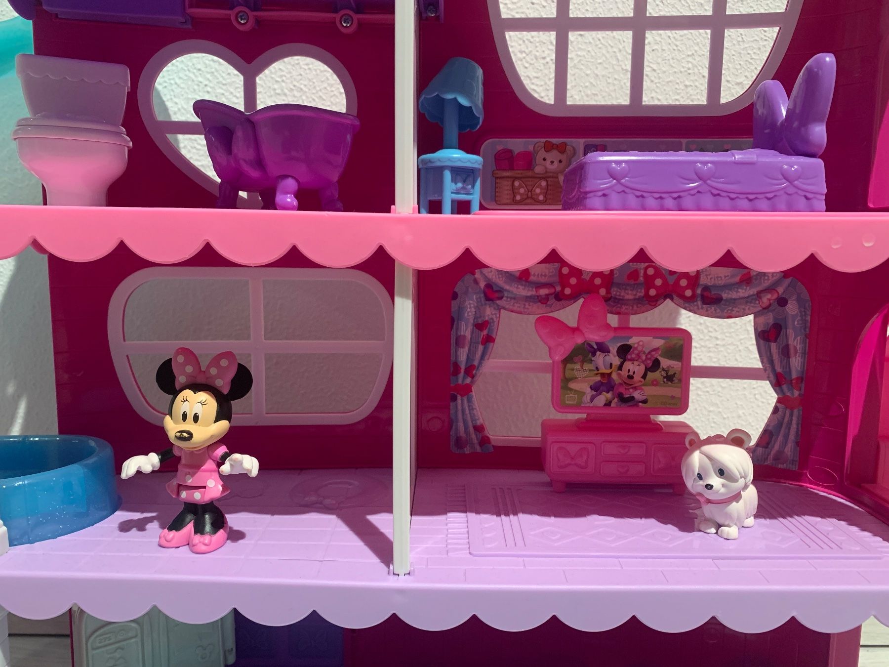 Spielzeuge: Minnie Mouse Haus mit Licht und Ton – Gebraucht aus Faoug von Rbamby 3