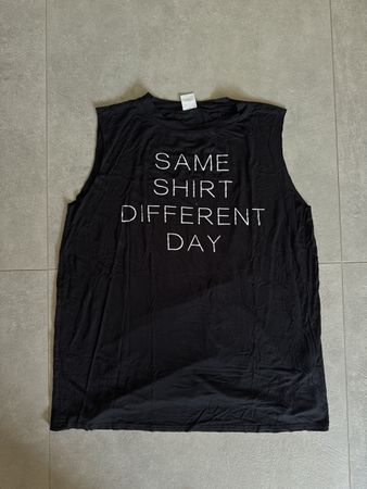 Schwarzes Vero Moda Top mit Aufdruck, Grösse M, Sommer!
