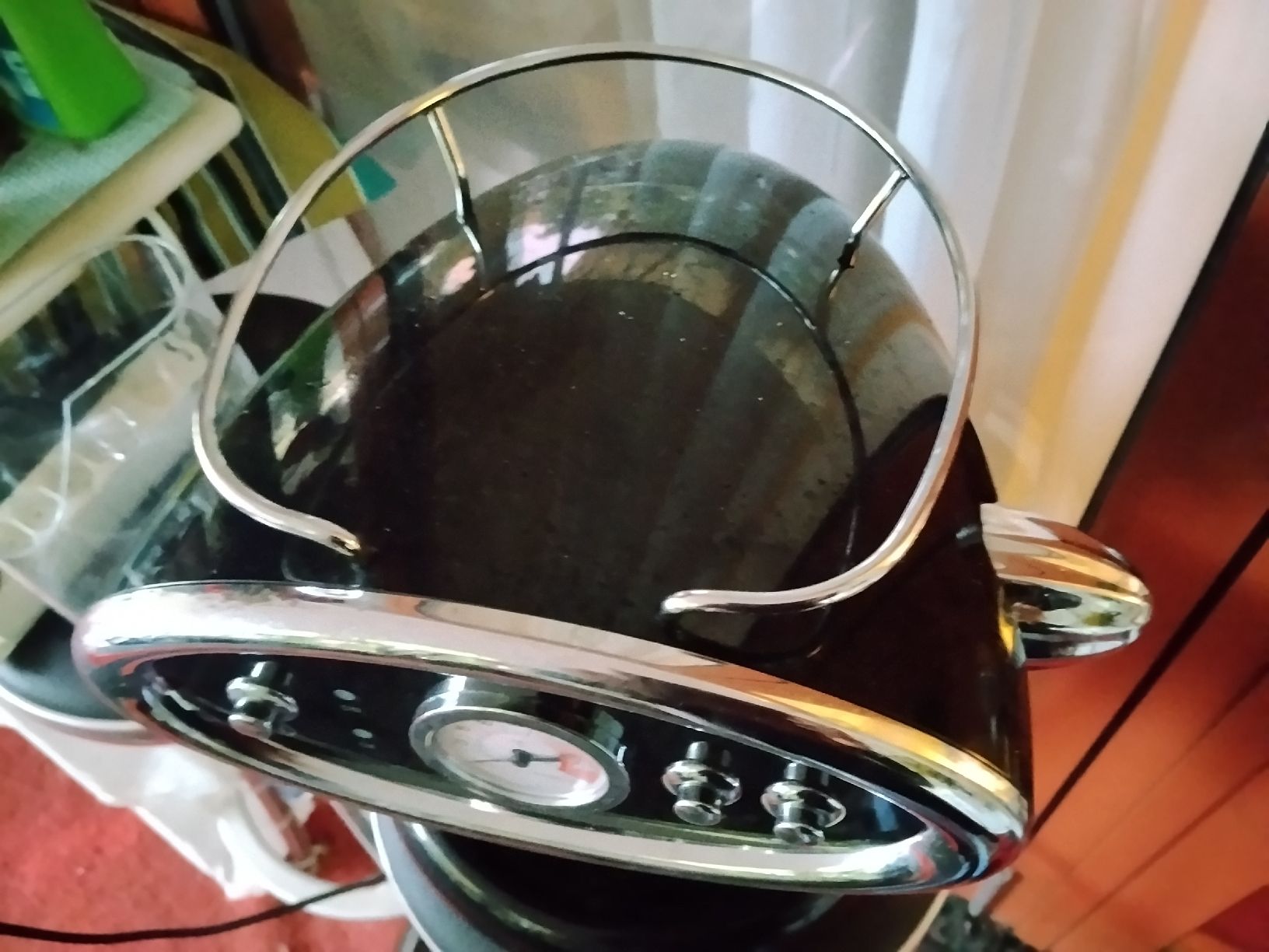 Kaffeemaschinen & Espressomaschinen: Espressomaschine schwarz gebraucht – Gebraucht aus zürich von sotherbies 4
