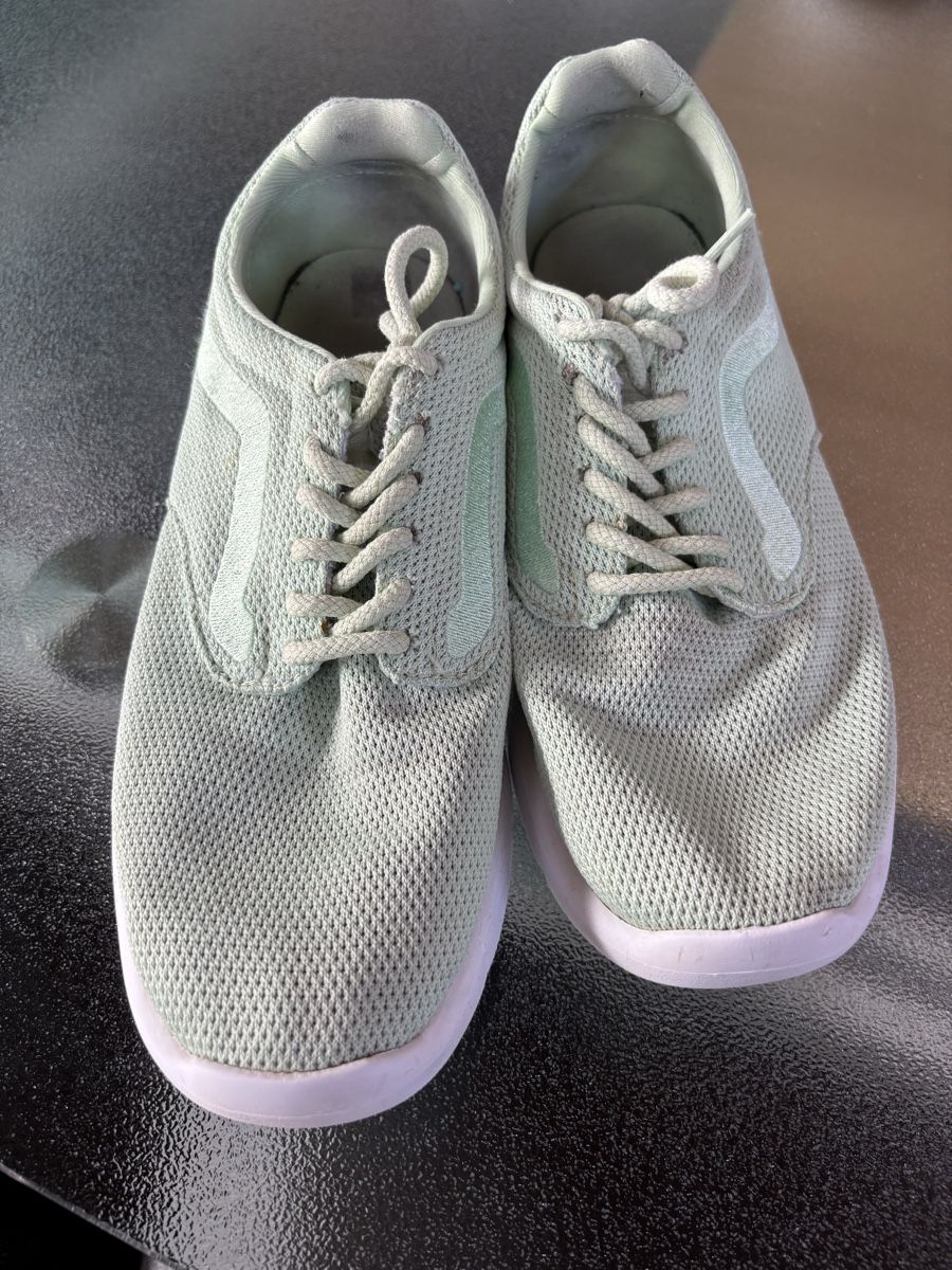 Vans Scarpe da donna: Vans EU 40 – Usato da Grächen venduto da svndrine