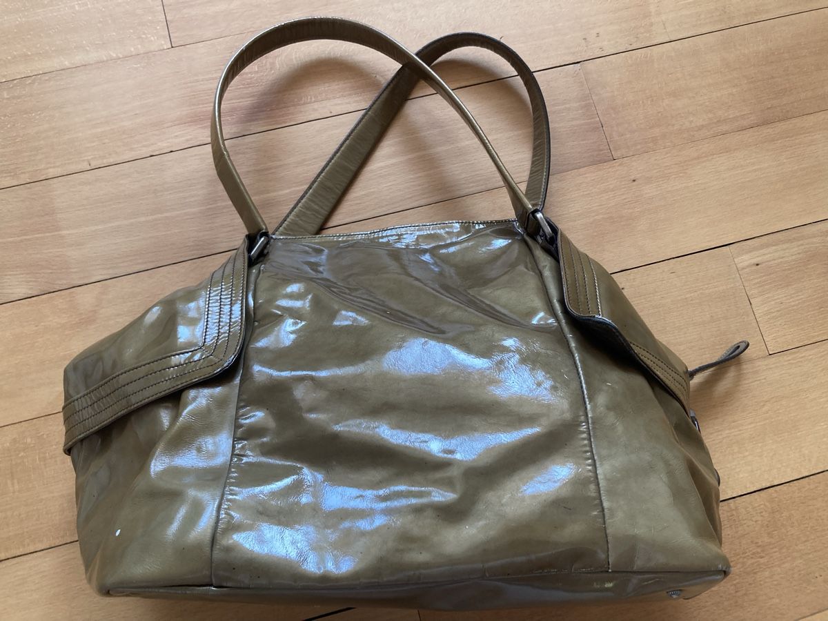 Salvatore Ferragamo Sacs femmes: Handtasche von Ferragamo – D'occasion à Basel par loro9 1