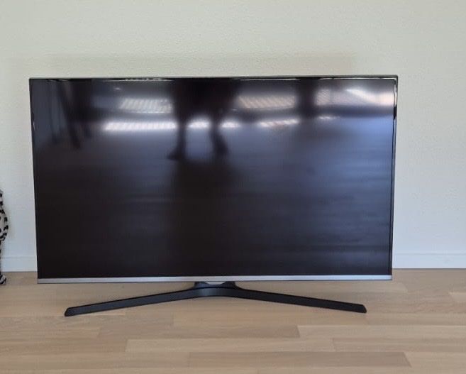 Samsung Appareils TV: Samsung 40" TV – D'occasion à Köniz par begtek
