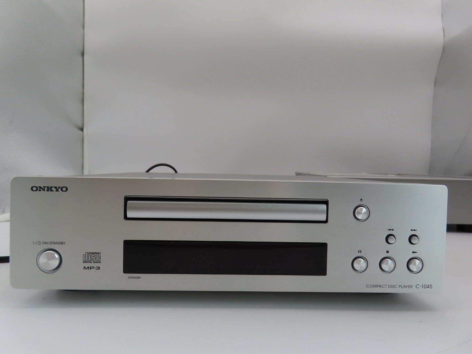 Onkyo Systèmes audio & multimédias: ONKYO Stereoanlage, PHA - 1045DAB – D'occasion à Reinach BL par WBZ-Flohmarkt 4