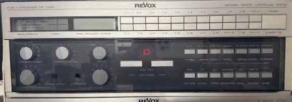 Revox Radios: Revox B 261 Tuner – Défectueux à Suhr par Audiobruno