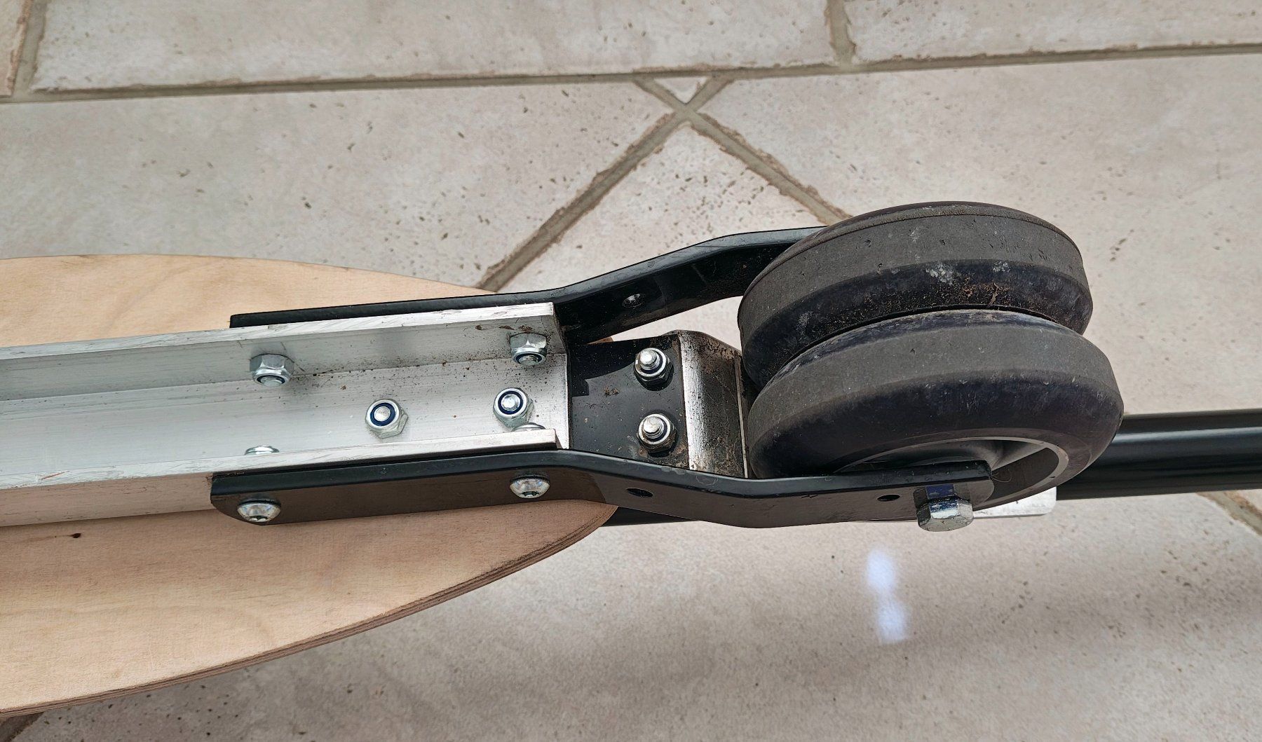 Kickboard: Das ORIGINAL - CIRO Kickboard - extrem robust & stabil – Usato da Bassersdorf venduto da Jenchrilian 7