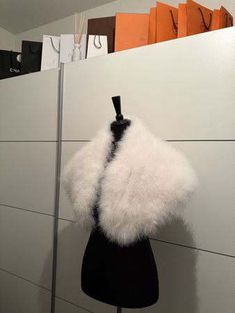 Feder Stola / elegante Stola