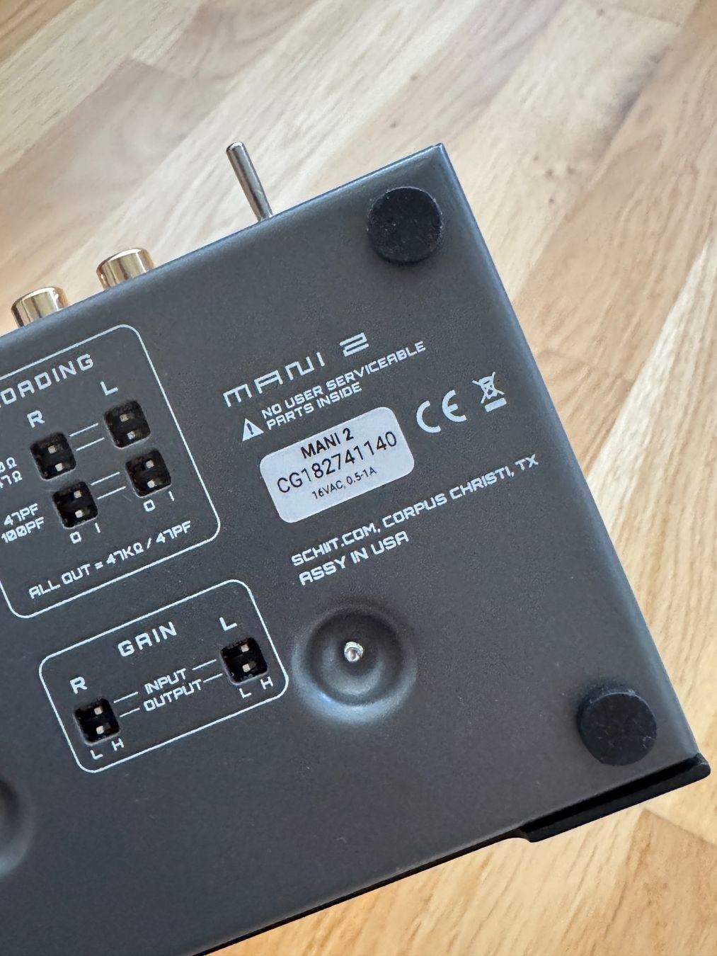 Amplificateurs: Schiit Mani 2 Phono-Vorverstärker – D'occasion à Zürich par you_ily 2