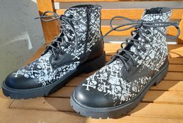 Schuhe