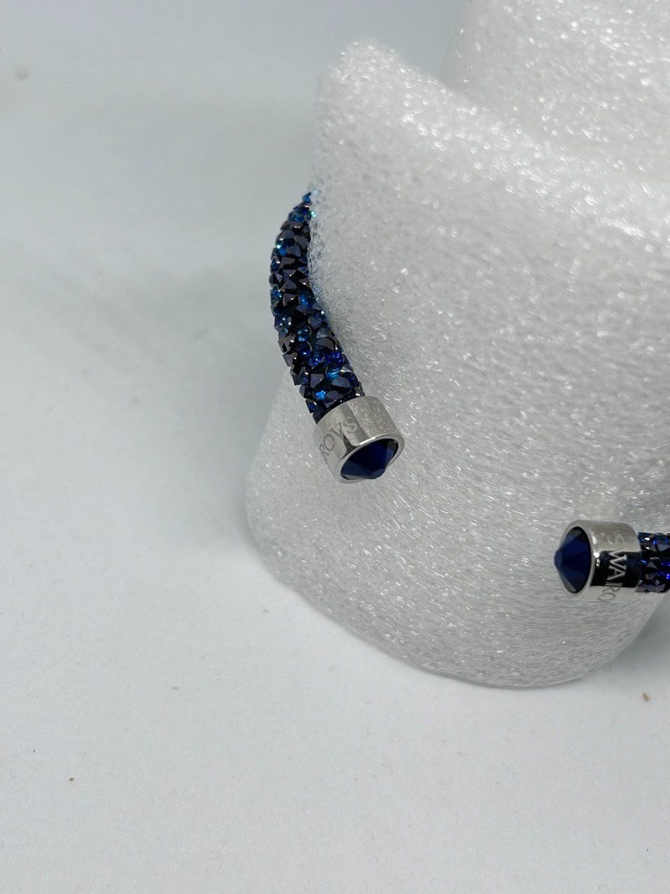 Swarovski Bracciali & Braccialetti: Bracciale rigido SWAROVSKI Crystaldust blu originale – Usato da Giubiasco venduto da LorisVale 2